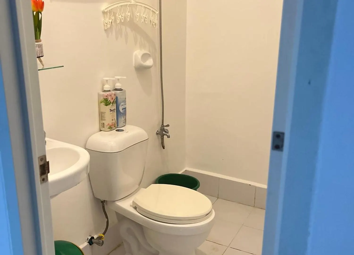 Loven Transient House Dauis Apartamento